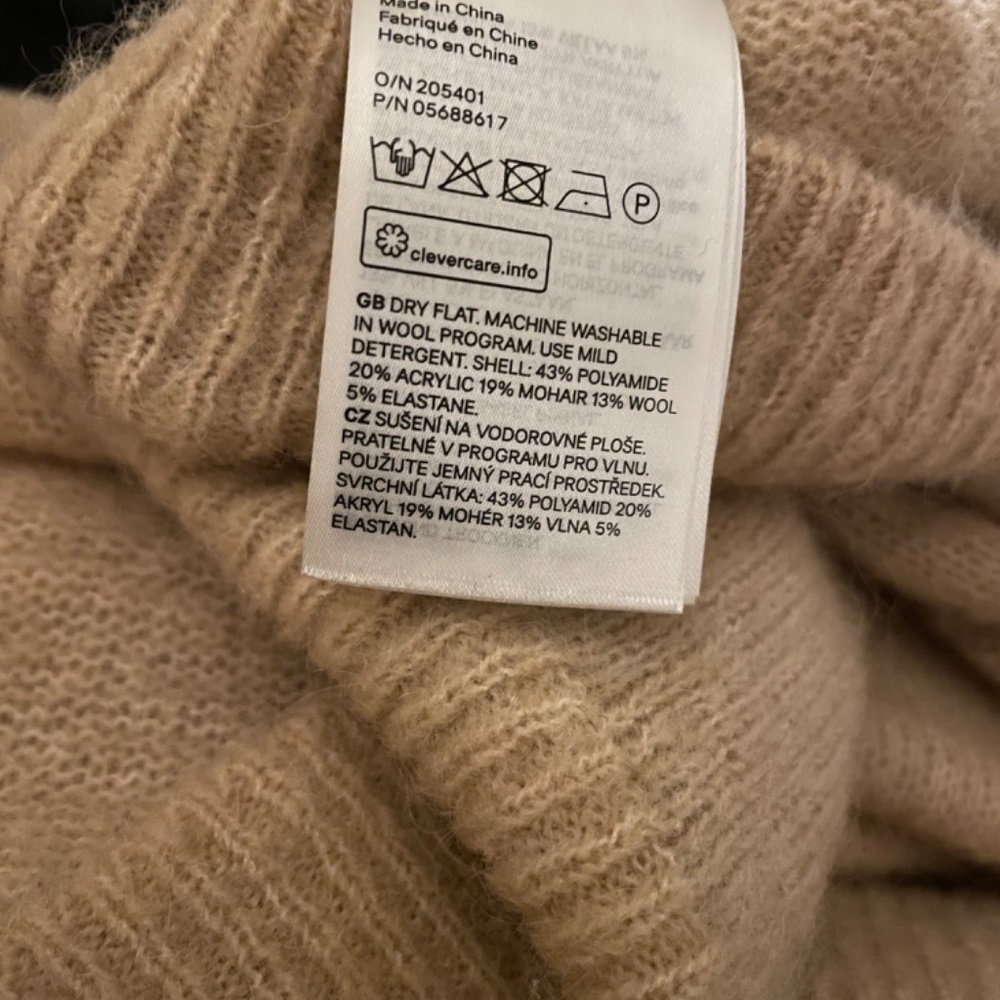 Sweater - Picture 2 of 2